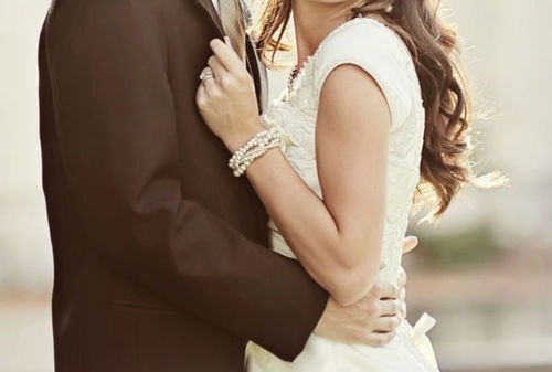 Так много нас, жизнь проживших...