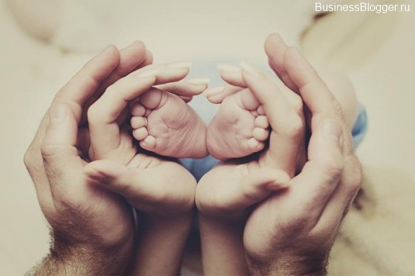 Мамой-папою