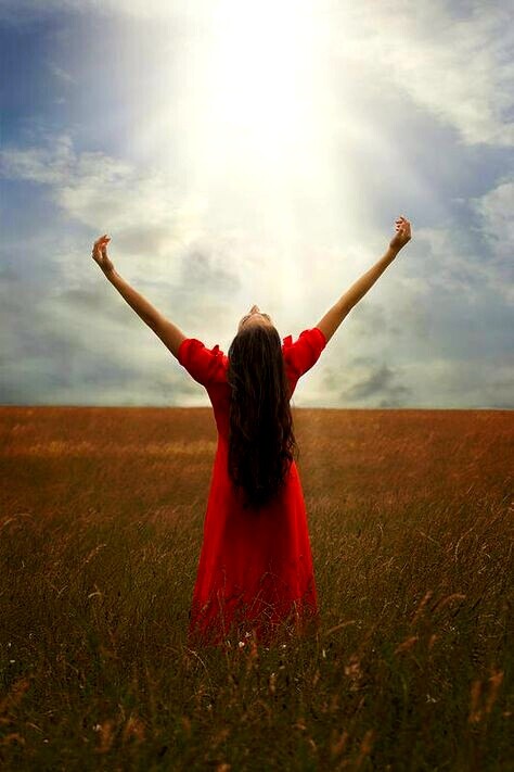 Ты, даришь счастье,