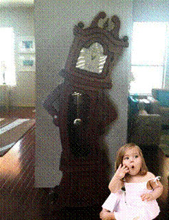 Пока взрослых дома нет