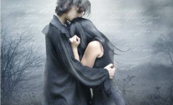 Ну прими меня, поэт! Я твоя муза!