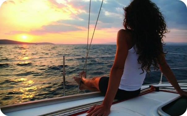 За моим окном...