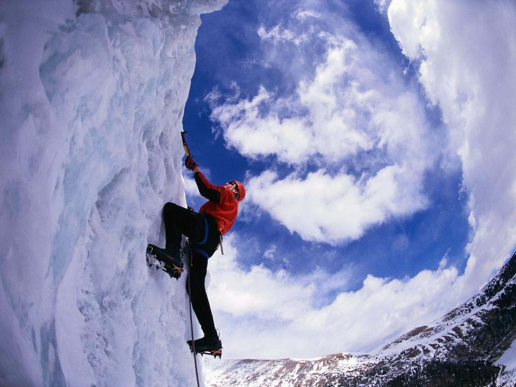 На пик безумства и Добра и зла