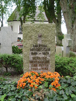 Эпитафия на могиле М. Хайдеггера
