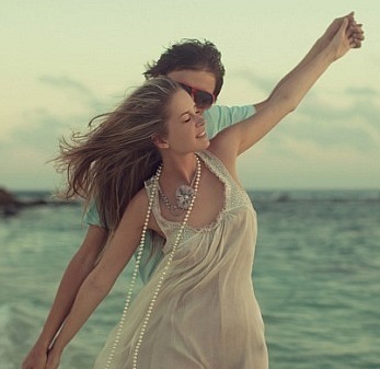 Романс. Любил я пламенно, душою...