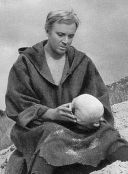 Быть или не быть. Парафраз