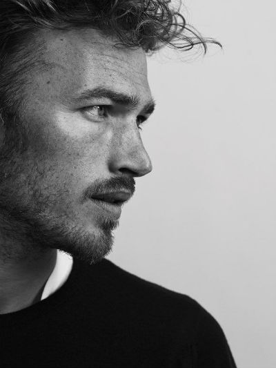 Я тебя нарисую, дай кисти...