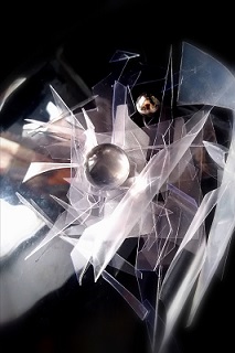 Зима над замерзающей рекой