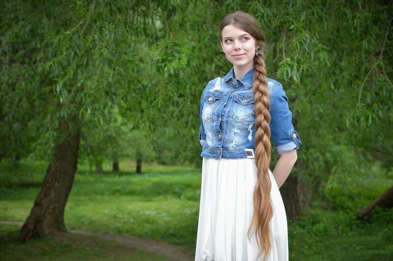 Мимо меня прошла девчонка