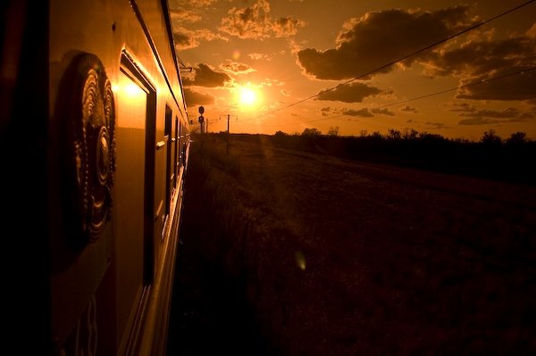 Скорый Поезд на Питер