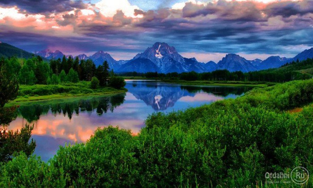 Глаза нам дарят истин упоение в любви...