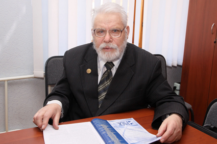 Профессору В. Н. Дроздову 1935 2015