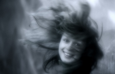 Миллионы причин нас толкают друг к другу!