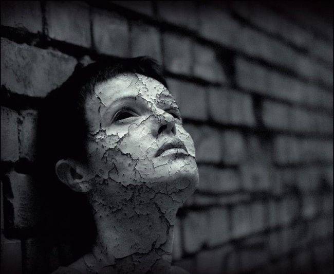 Дрожь по телу, боль в висках