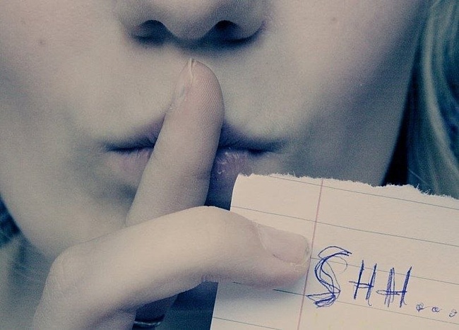 Умей молчать