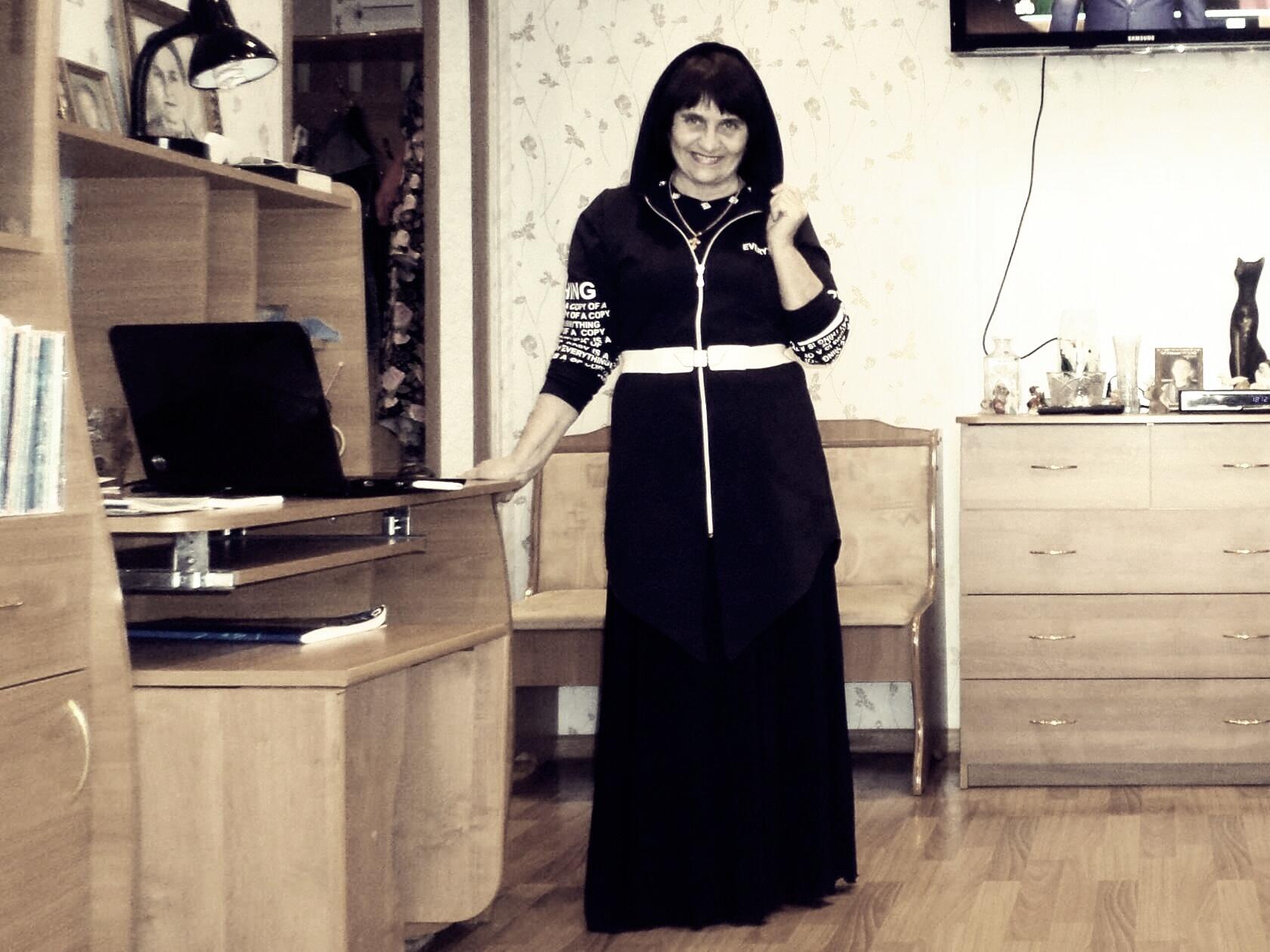 Жила спокойно, до сих пор я, не страдала,