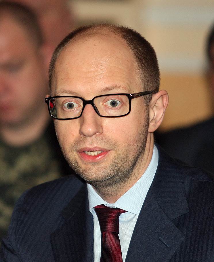 Арсений Яценюк в раздумье!