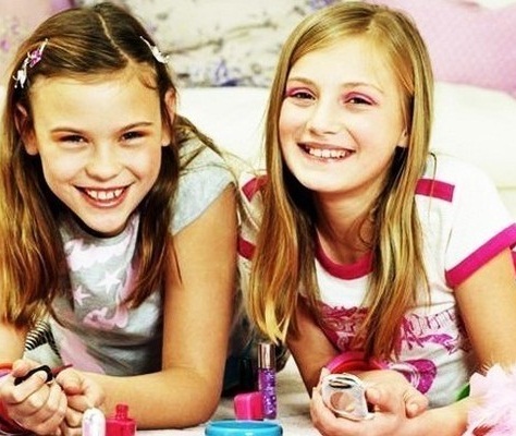 Школьные подружки