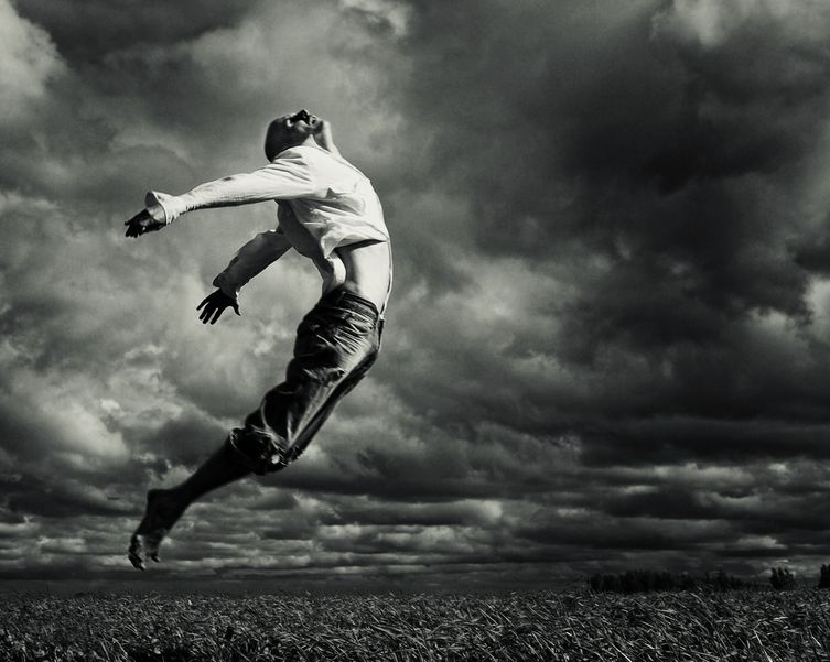 Я шел по тротуару...