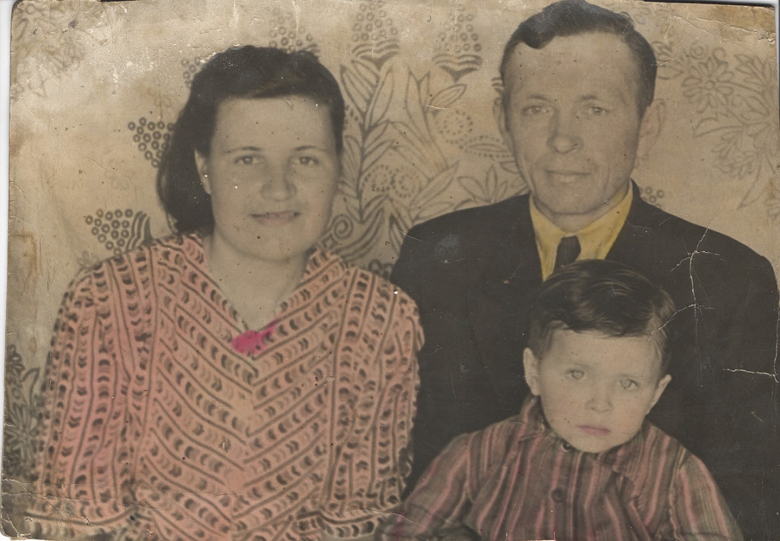 Папа жив был и Мама жива