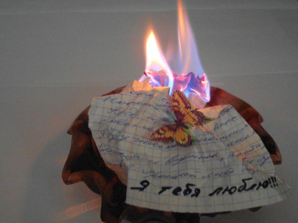 Моей первой безответной любви...