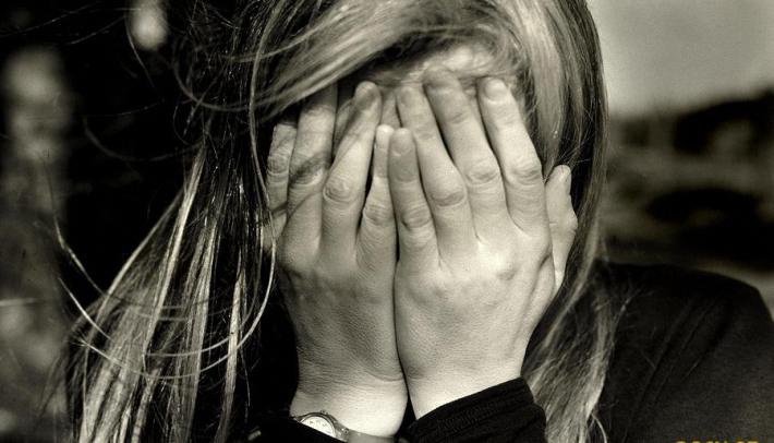 Я, мама, за тебя боюсь...