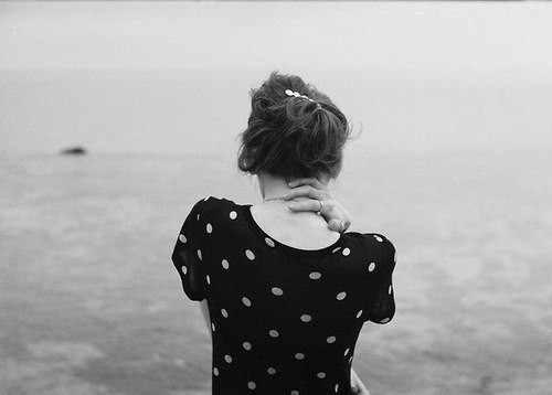 иглы, ножницы и ножи