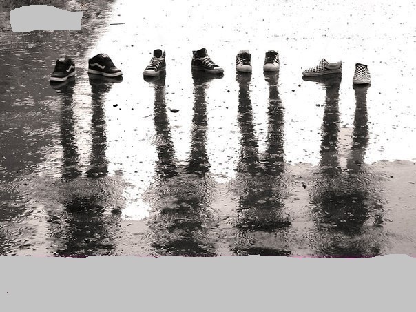 Умчалось детство голопопое вчера