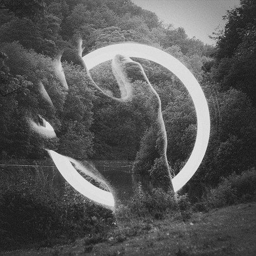 Пылью пропитаны легкие времени...