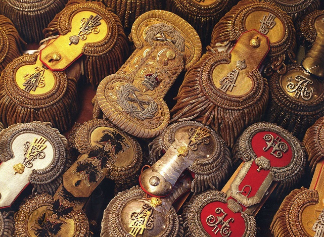 Блеск эполет