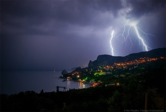 Легенды Симеиза. Дива Монах и Кошка
