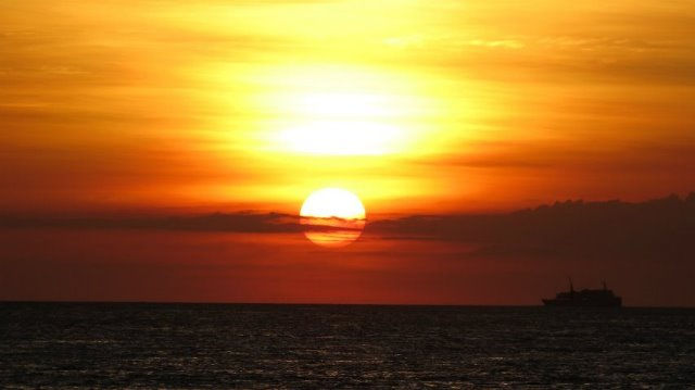 Осень приближается неслышно