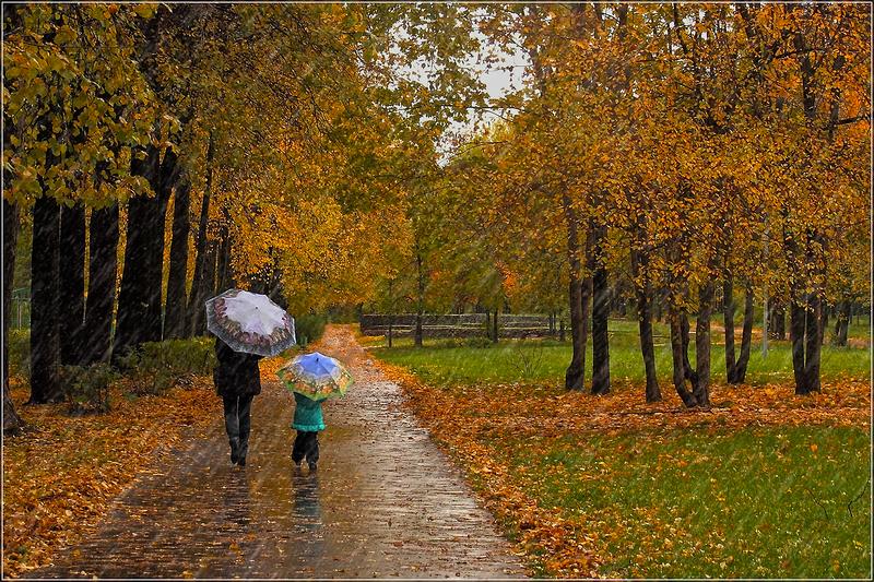 Брызжет с неба холодным соком...