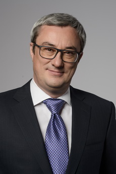 Наверно, он не худший губернатор