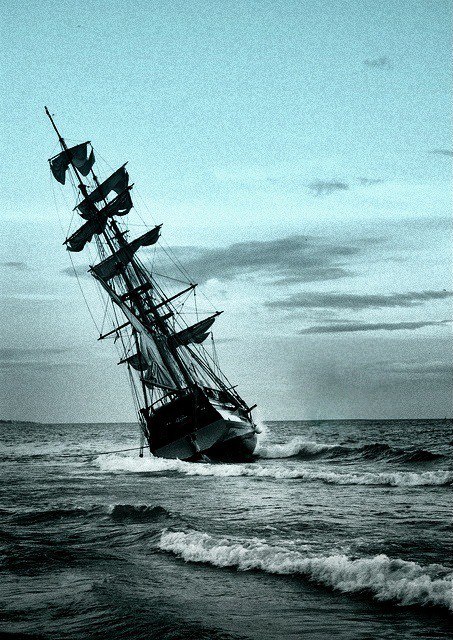 Подернутые зеленью глаза