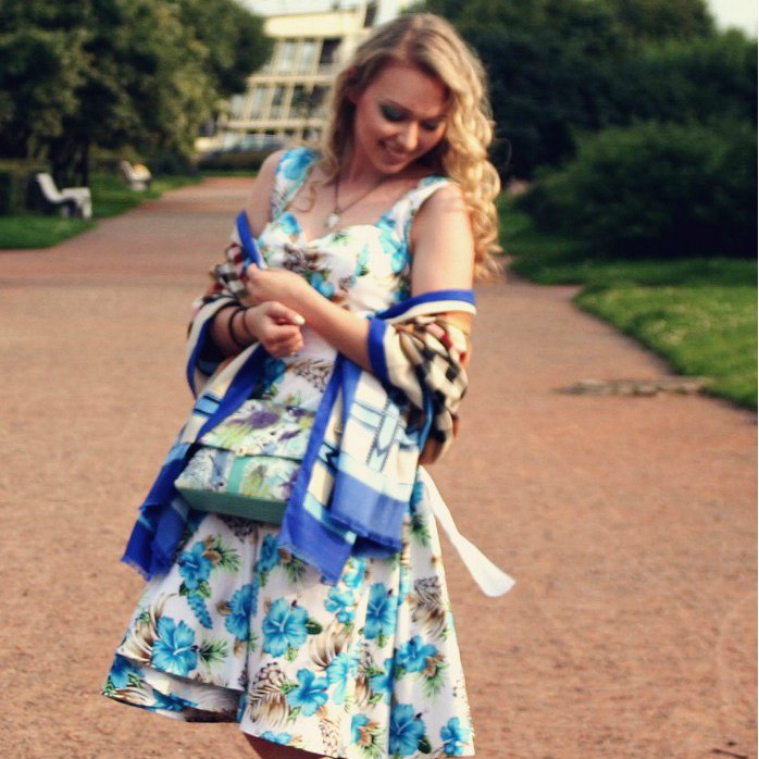 Закрыв глаза