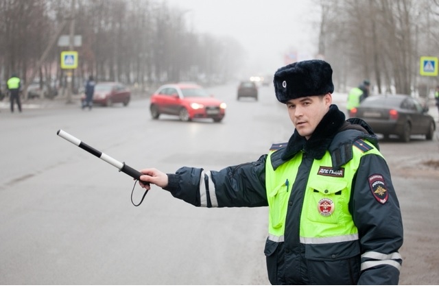 Простой ГАИшник