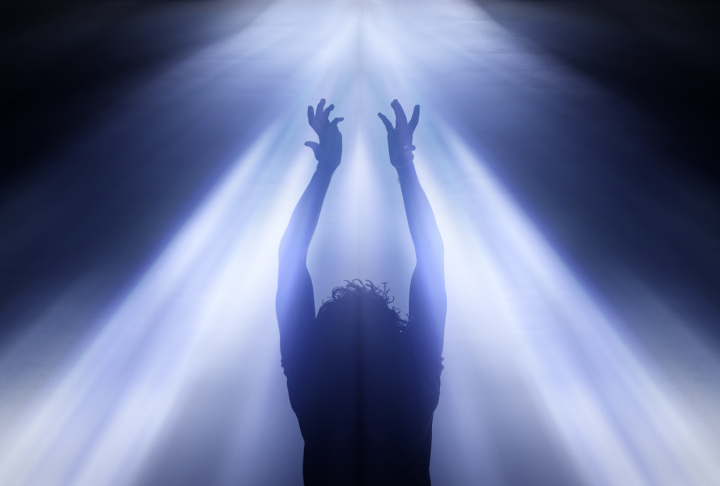 И стою я нагой