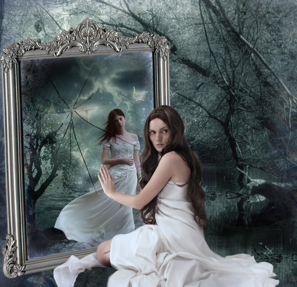 Душа ее отражение. Отражение в зеркале. Девушка в зеркале. Отражение в зеркале фэнтези. Девушка в отражении зеркала.