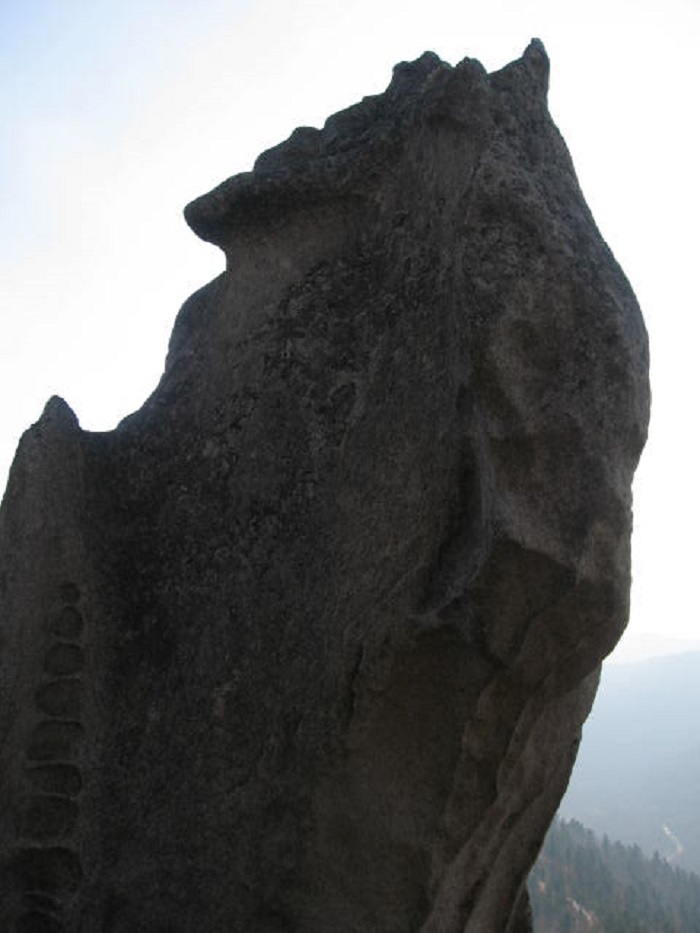 Фото 1. Город Драконов