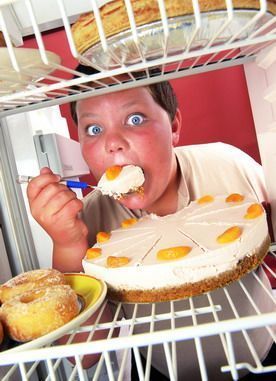 Вредная привычка переедание рисунок. Я худею клуб обжор. Обжорство. Переедание вредная привычка. Обжорство.