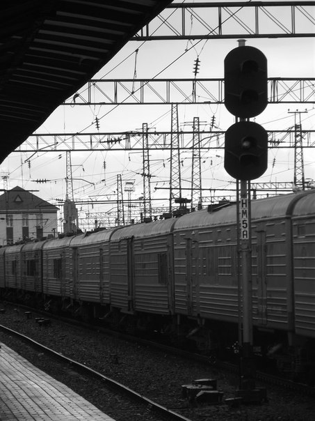 Снова поезд чиж. Чиж поезд. Песня сядь в любой поезд. Снова поезд слушать. Поезд чиж ржд.