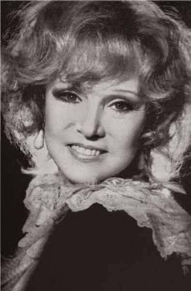 И это всё о ней...