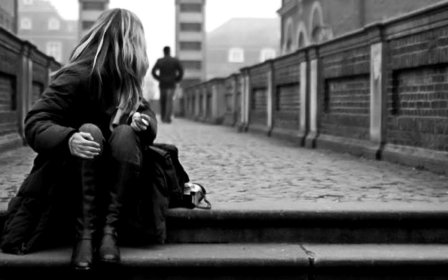 Поил тебя вином с обманом...