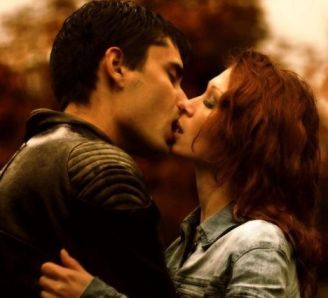 А побеждает всё любовь!