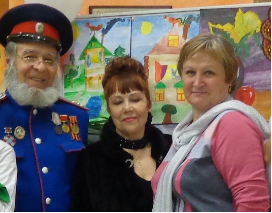 Ей шестнадцать, плюс... чуть-чуть!