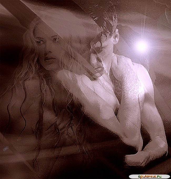 Душа наизнанку. Раствориться в любви. Картинки мужчина думает о женщине. Просто раствориться в своем человеке песня. Вечность любви.