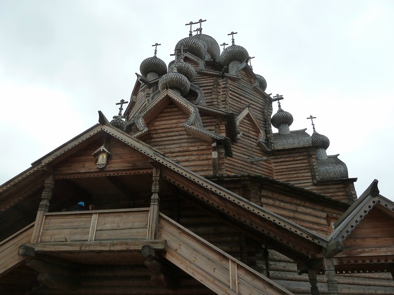 Между небом и землей