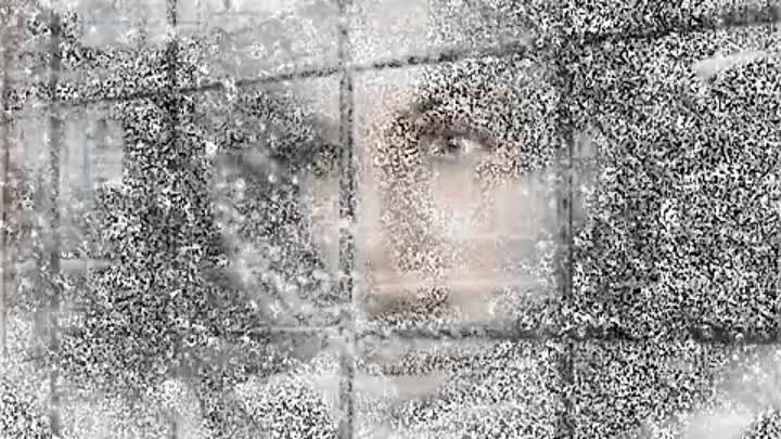 Сыро... Серо... И ненужно...