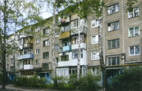 Как можно жить в хрущевке вечно? Ларисе Лорнет